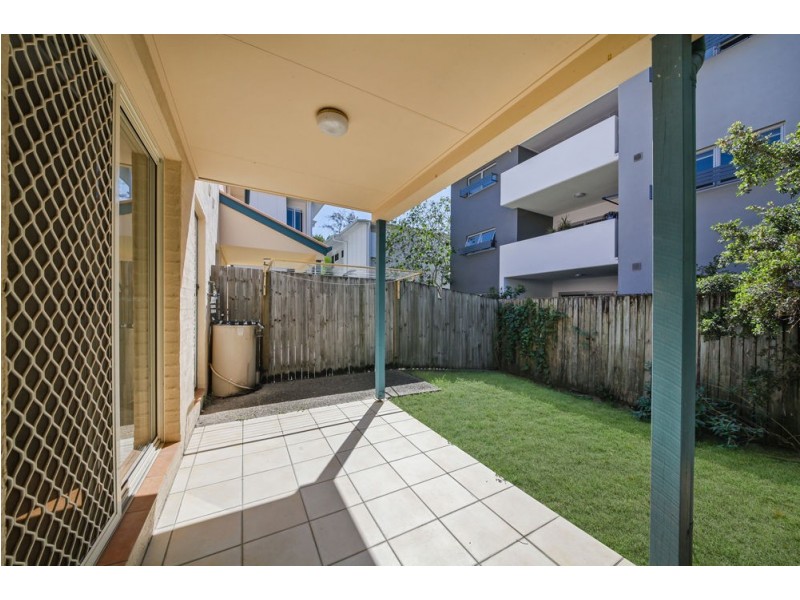 3/2 Pratt Street, Enoggera QLD 4051