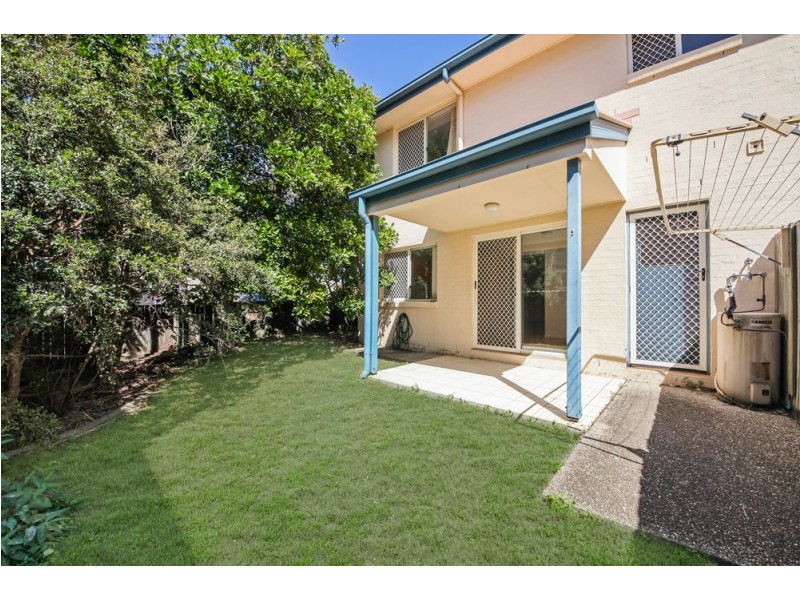 3/2 Pratt Street, Enoggera QLD 4051