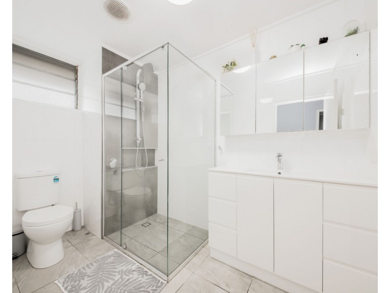 2/9 Cadell St, Toowong QLD 4066