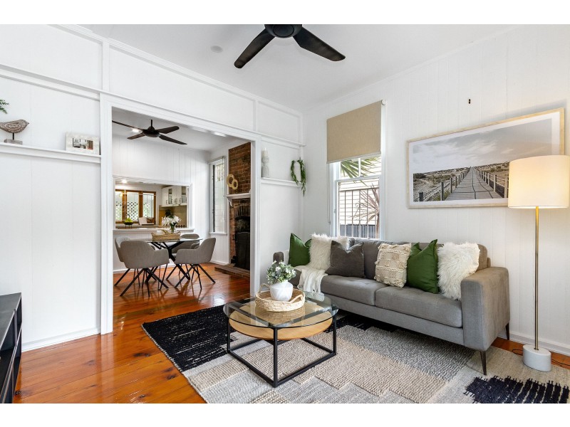 36 Warburton Street, Bardon QLD 4065