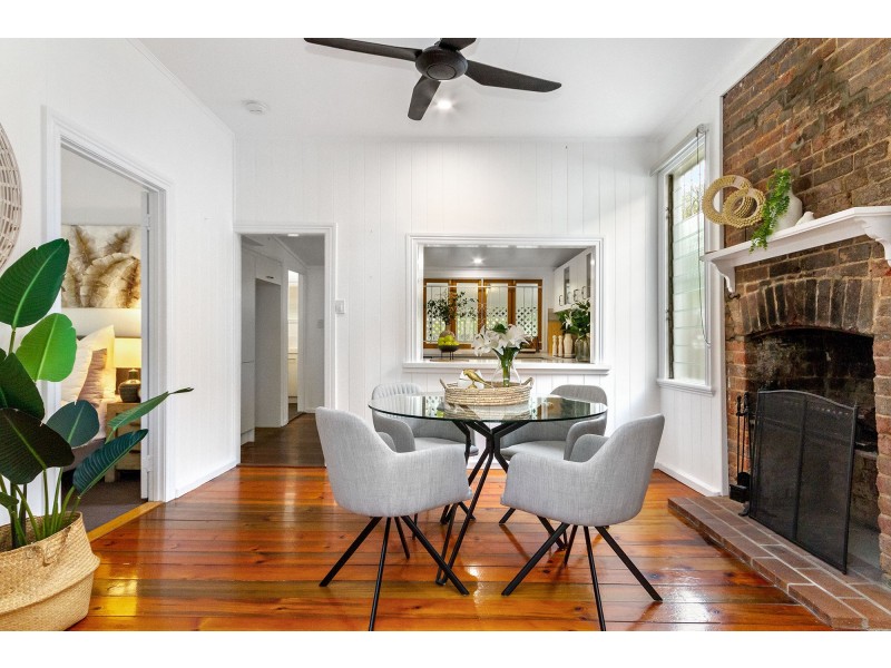 36 Warburton Street, Bardon QLD 4065