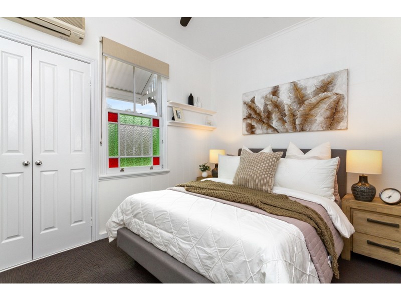 36 Warburton Street, Bardon QLD 4065