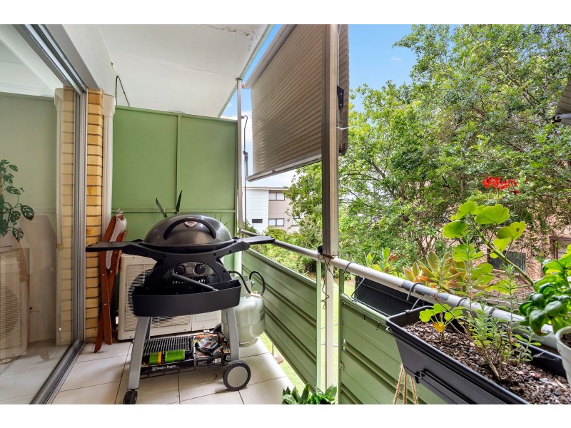 2/37 Grove Street, Toowong QLD 4066