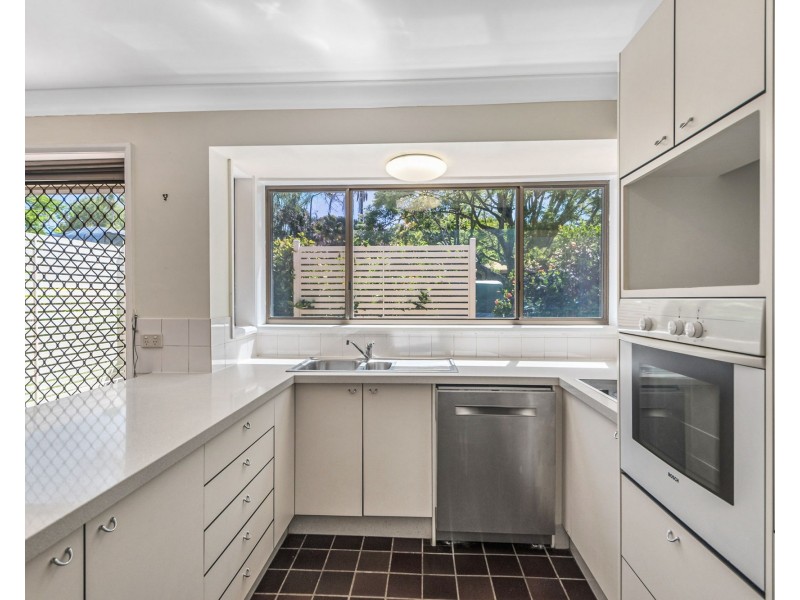 4 Malton Street, The Gap QLD 4061