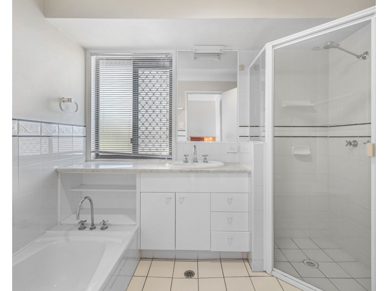 4 Malton Street, The Gap QLD 4061