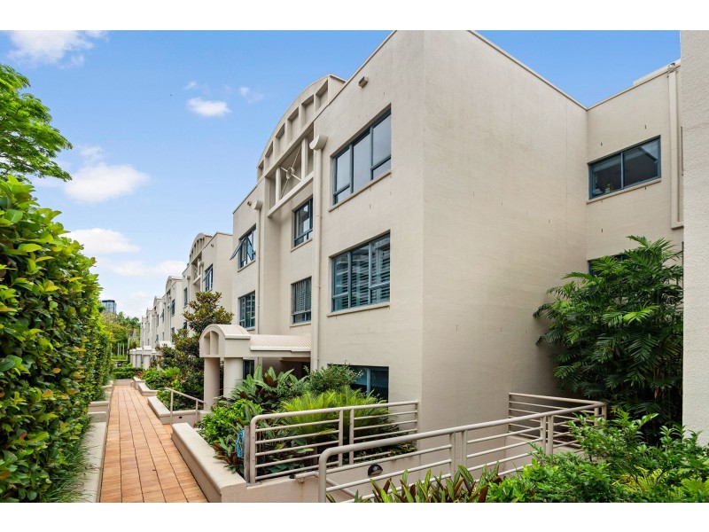 26/78 Cairns Street, Kangaroo Point QLD 4169