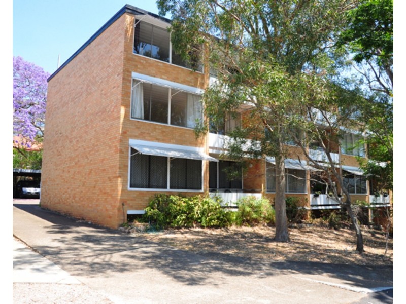 4/15 Sir Fred Schonnell Drive, St Lucia QLD 4067