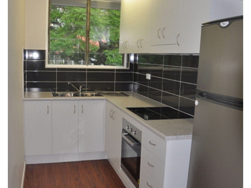 4/15 Sir Fred Schonnell Drive, St Lucia QLD 4067