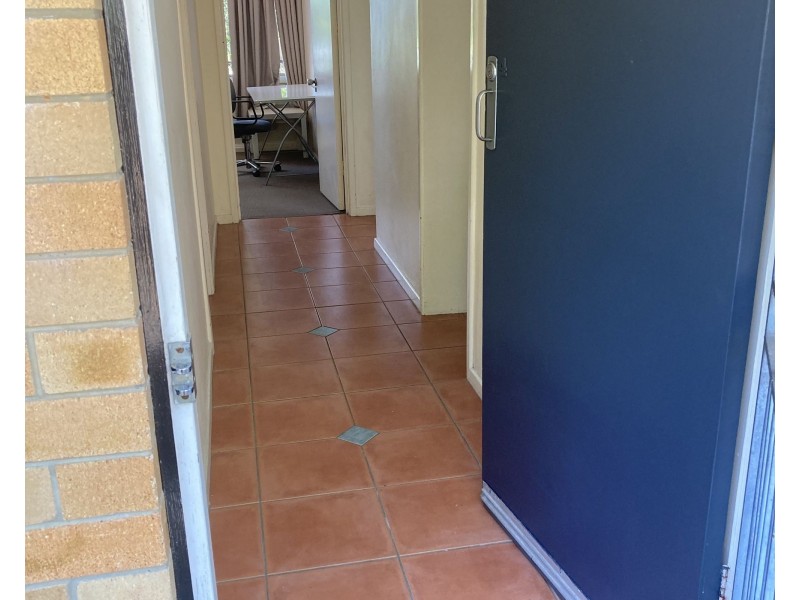 4/15 Sir Fred Schonnell Drive, St Lucia QLD 4067