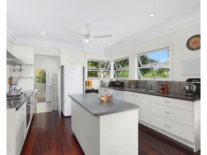 43 Iona Terrace, Taringa QLD 4068