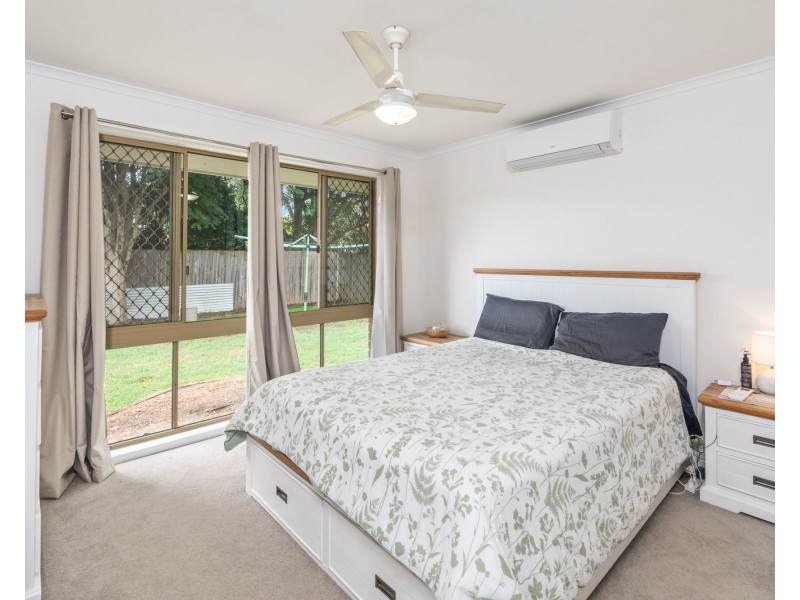 5 Eucumbene Drive, Petrie QLD 4502