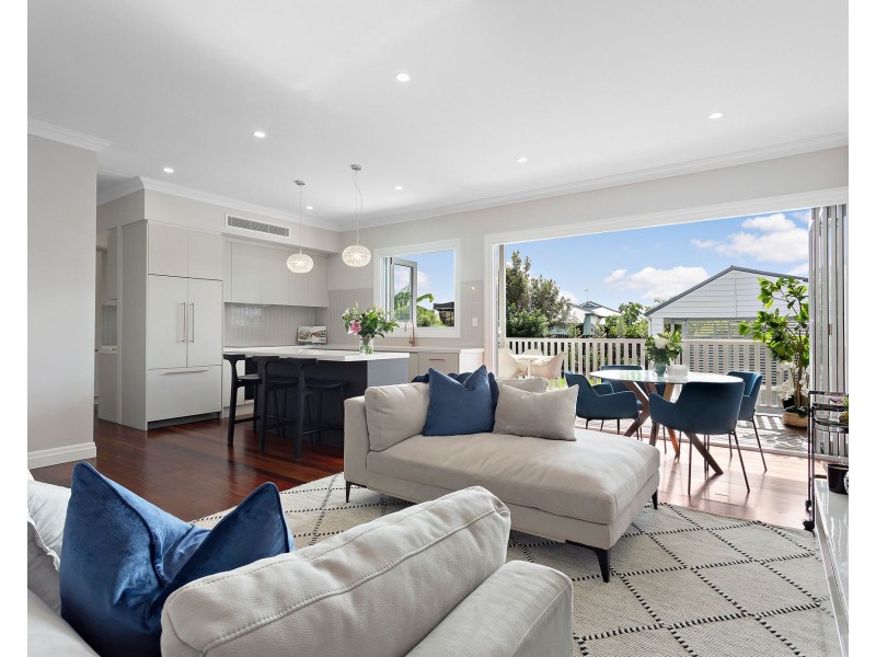 71 Carranya Street, Camp Hill QLD 4152