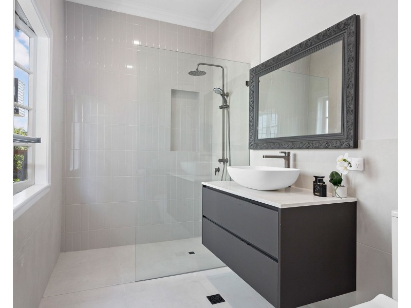 71 Carranya Street, Camp Hill QLD 4152