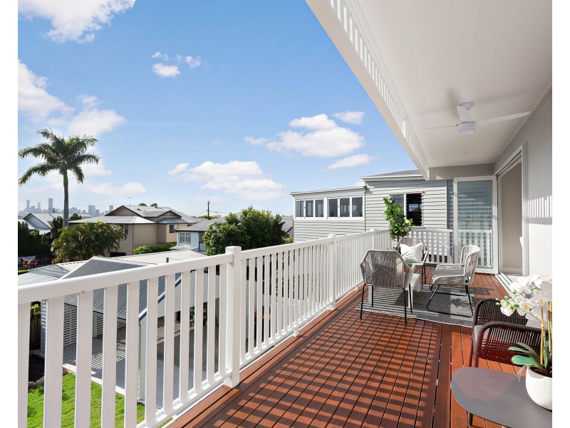 71 Carranya Street, Camp Hill QLD 4152