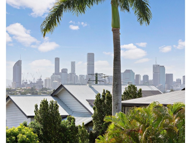 71 Carranya Street, Camp Hill QLD 4152