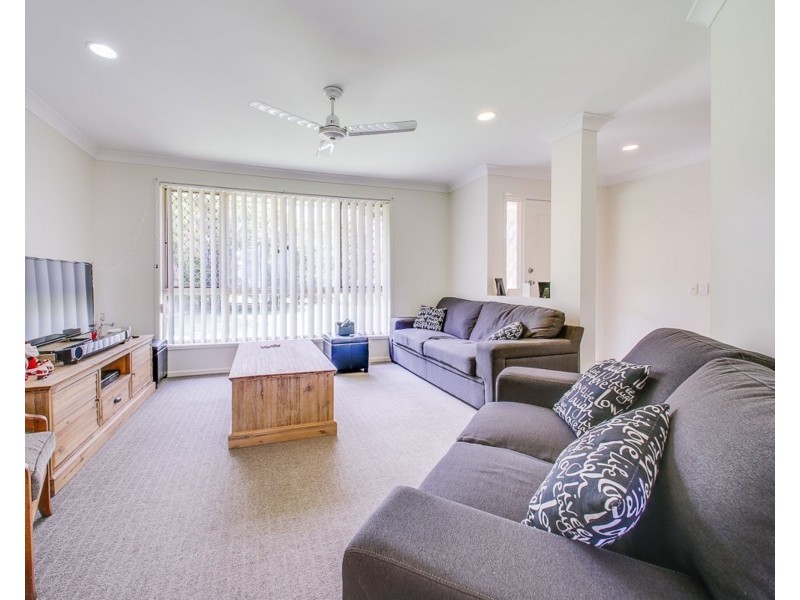 10 Charolais Crescent, Upper Kedron QLD 4055