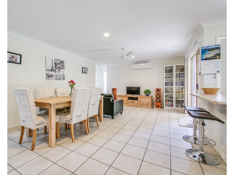 10 Charolais Crescent, Upper Kedron QLD 4055
