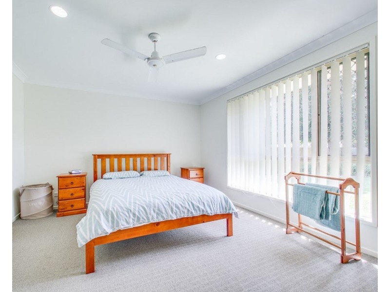 10 Charolais Crescent, Upper Kedron QLD 4055