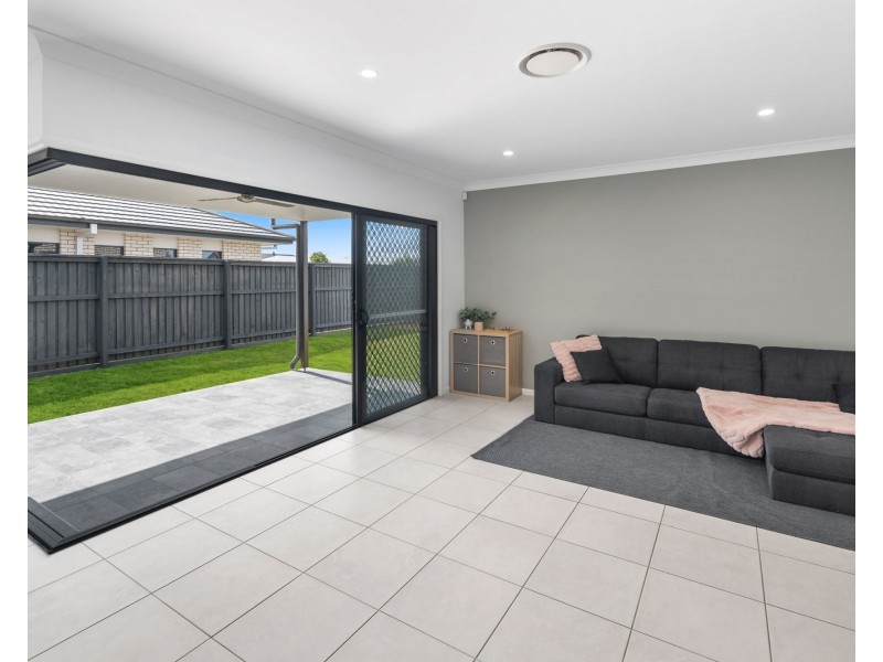 14 Creekview Court, Lawnton QLD 4501