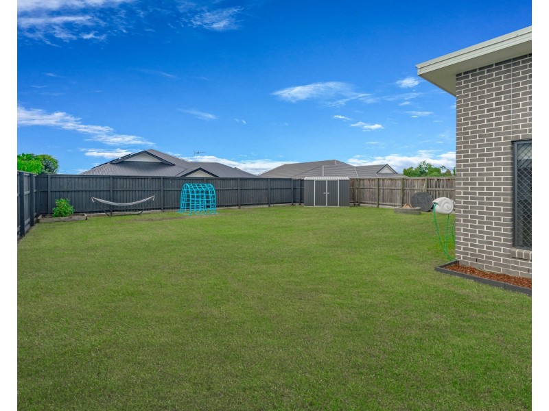14 Creekview Court, Lawnton QLD 4501