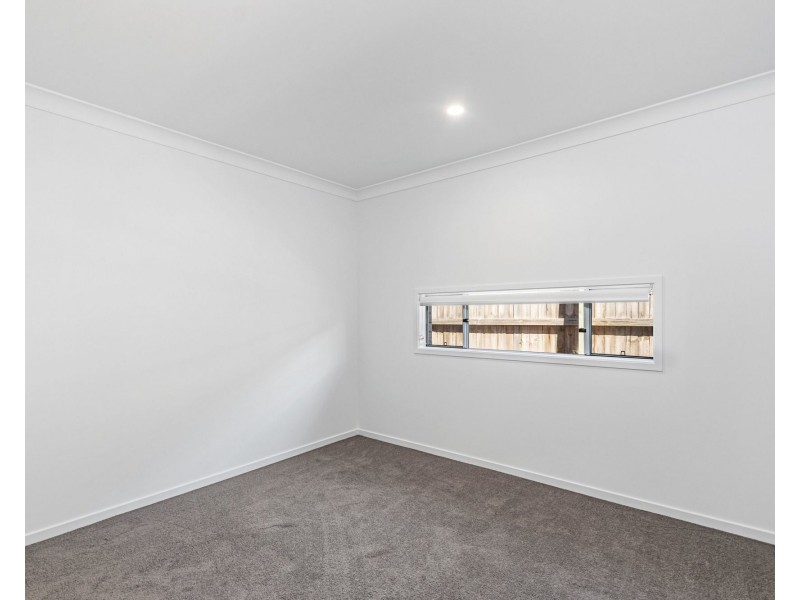 22 Flowers Drive, Coomera QLD 4209