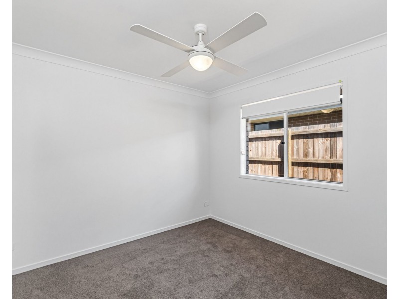 22 Flowers Drive, Coomera QLD 4209