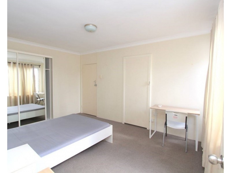 13/75 Sir Fred Schonell Drive, St Lucia QLD 4067