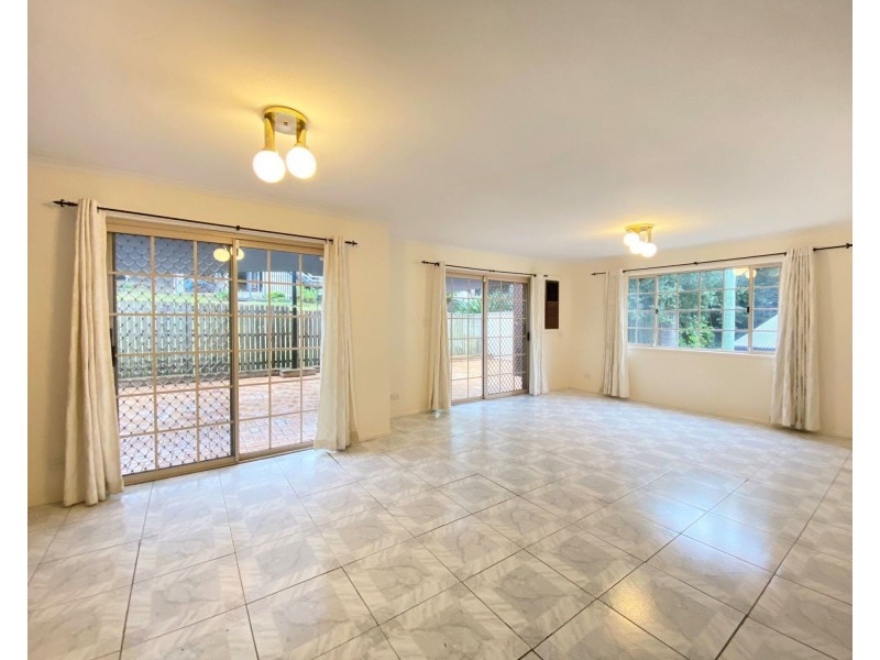 4/6 Shirley Street, Indooroopilly QLD 4068