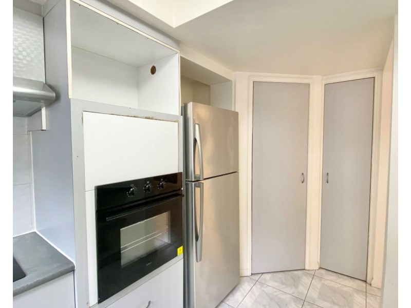 4/6 Shirley Street, Indooroopilly QLD 4068