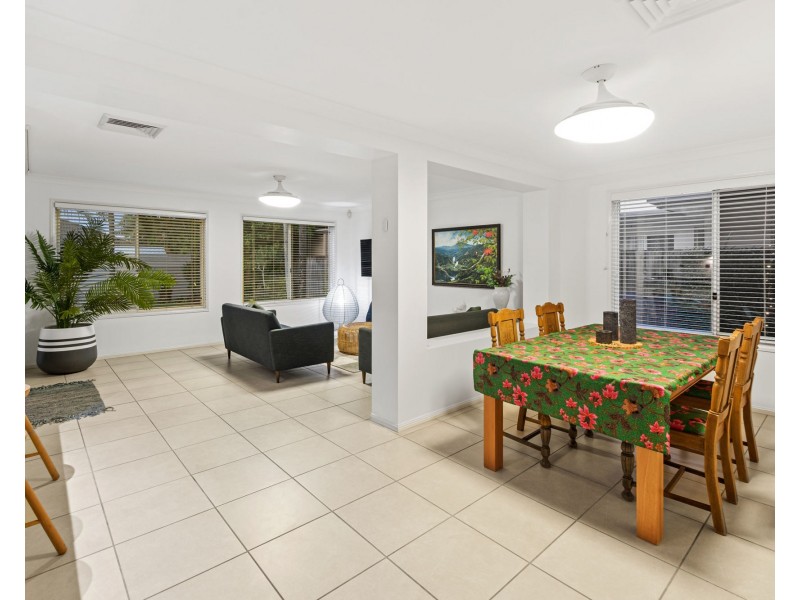 32 John Street, Manly West QLD 4179