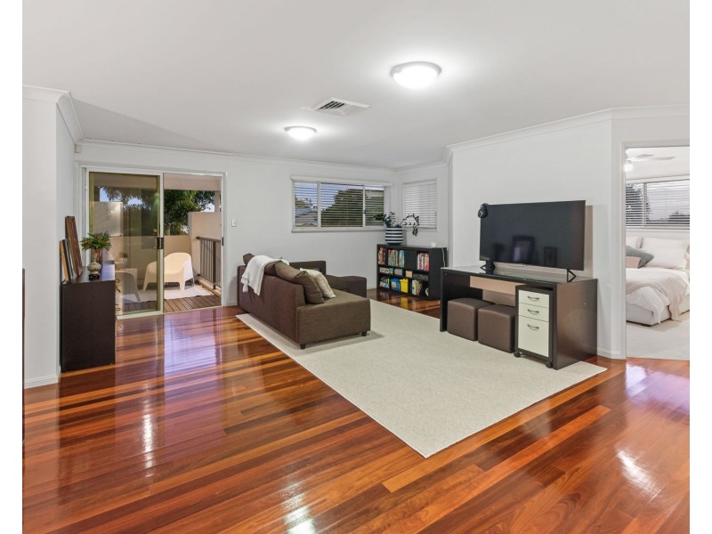 32 John Street, Manly West QLD 4179