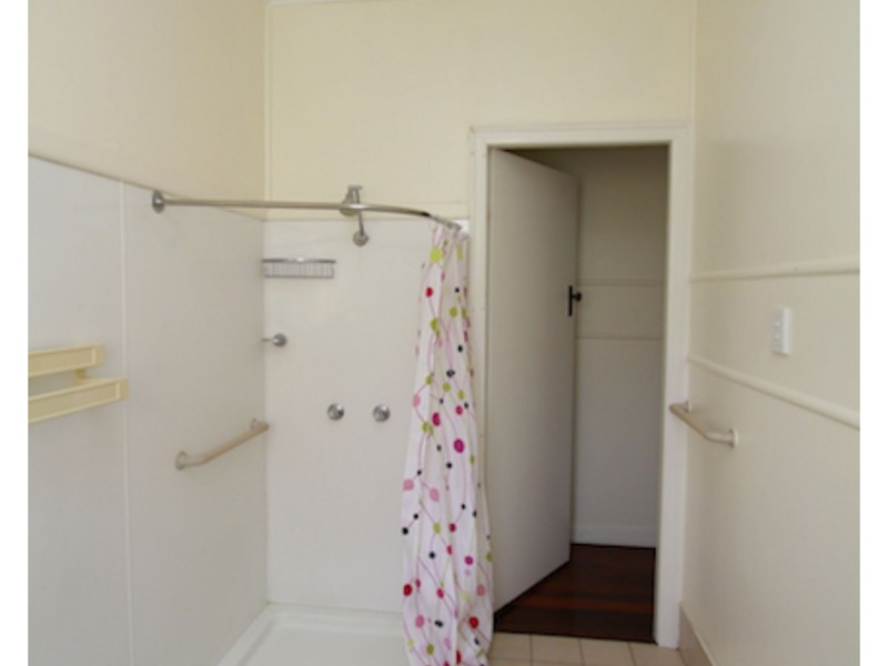 1/18 Elizabeth Street, Toowong QLD 4066