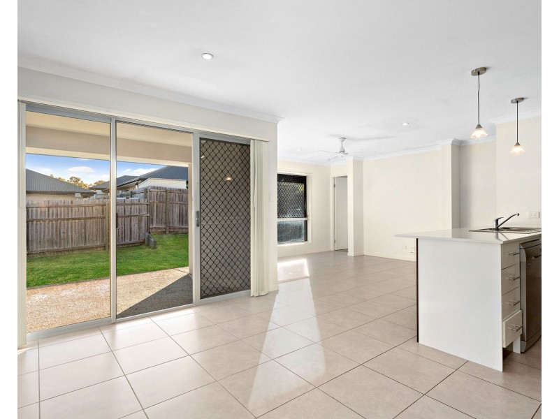 51 Solomon Parade, Warner QLD 4500