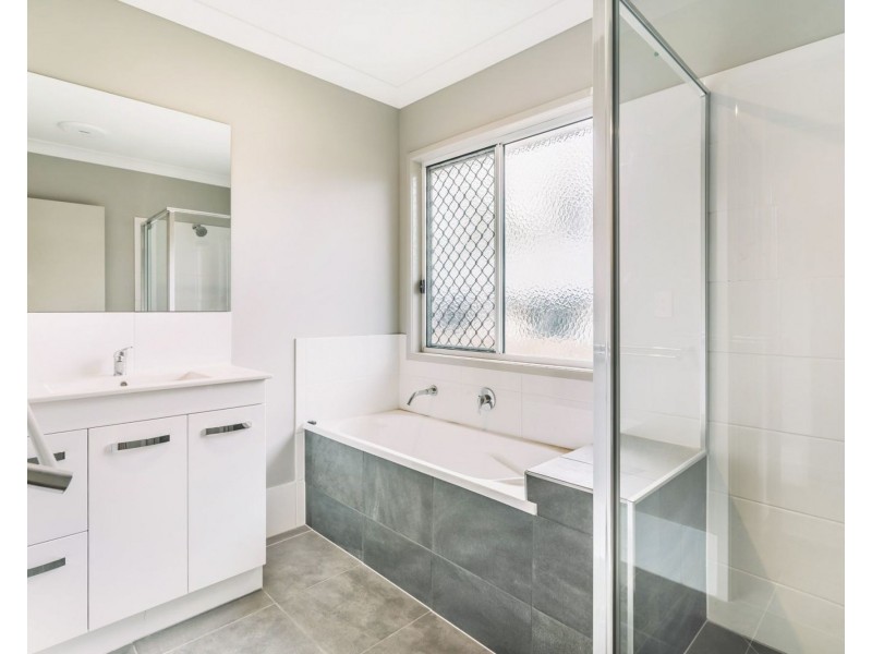 1/60 Ridgecrest Drive,, Jimboomba QLD 4280