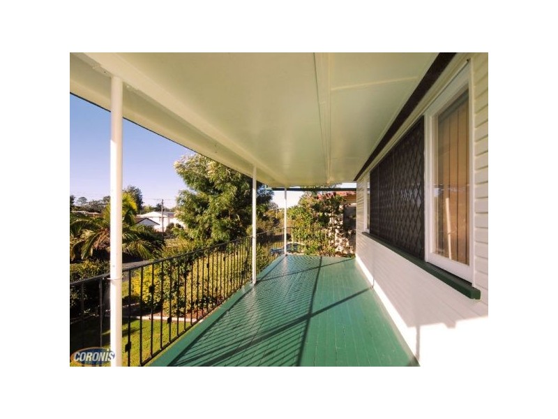 18 Aldren Street, Stafford Heights QLD 4053