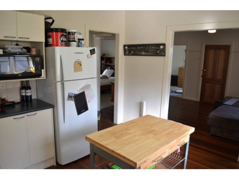 647 Waterworks Rd, Ashgrove QLD 4060