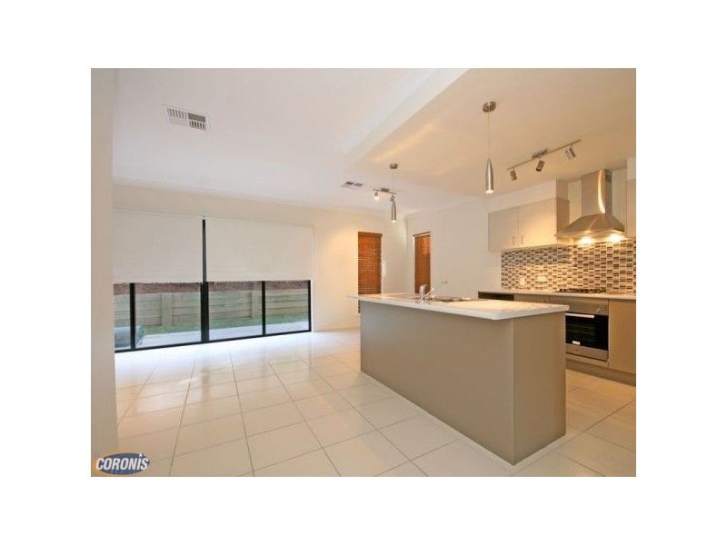 25 Enoggera Road, Newmarket QLD 4051