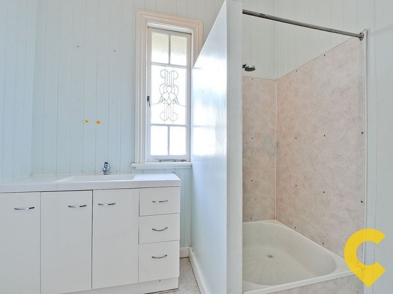 62 Park Road, Wooloowin QLD 4030