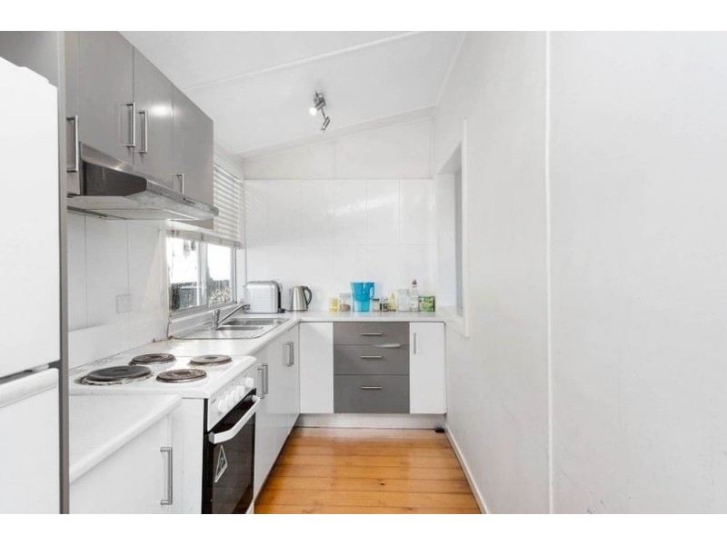 15 Dalley Street, Kelvin Grove QLD 4059