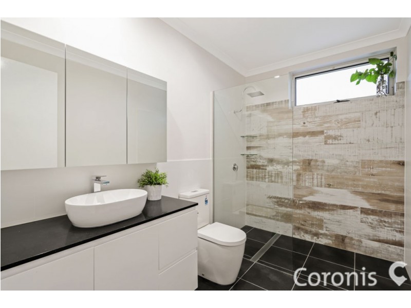 8 Mannion St, Red Hill QLD 4059