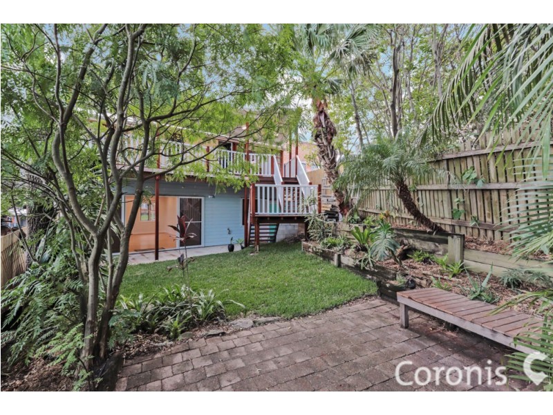 8 Mannion St, Red Hill QLD 4059