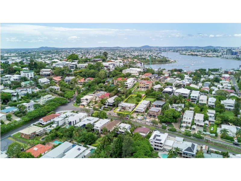 39 Joynt Street, Hamilton QLD 4007