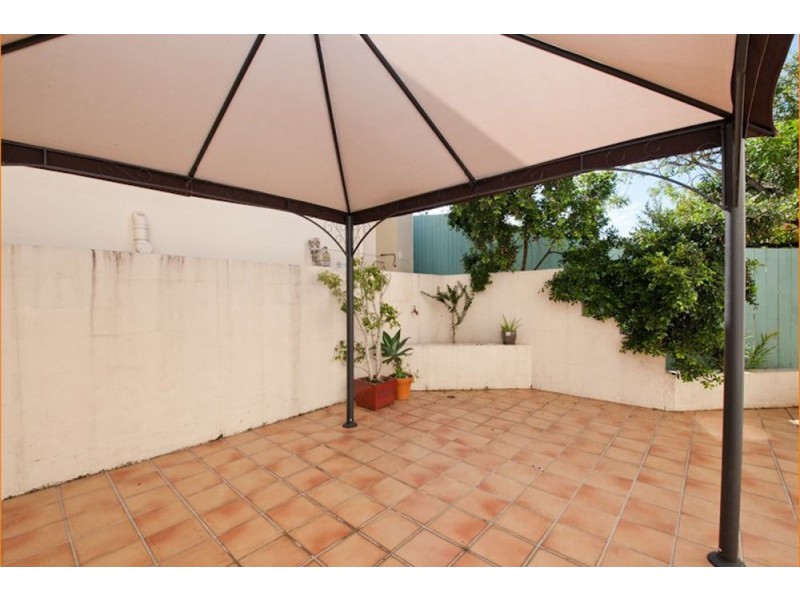 1/75 Payne Street, Indooroopilly QLD 4068