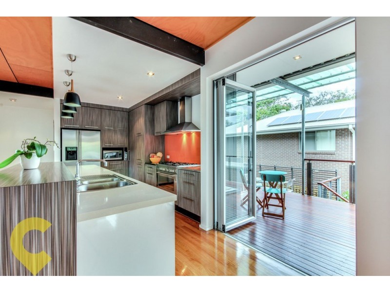 77 Gracemere Street, Newmarket QLD 4051