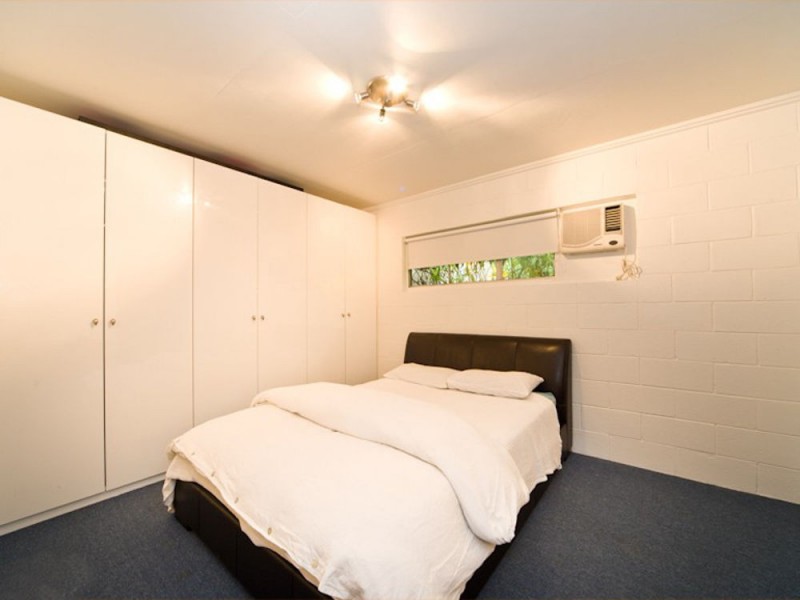 2/89 Maygar Street, Windsor QLD 4030