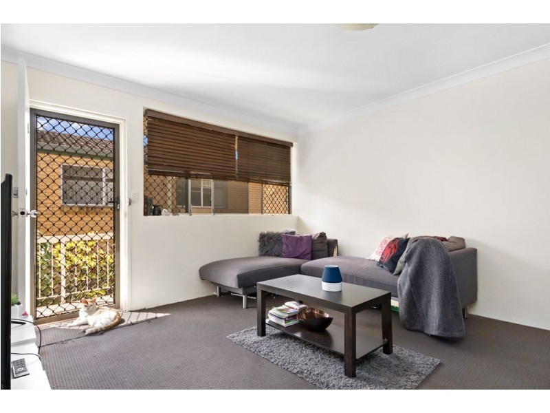 4/8 Zenith Avenue, Chermside QLD 4032