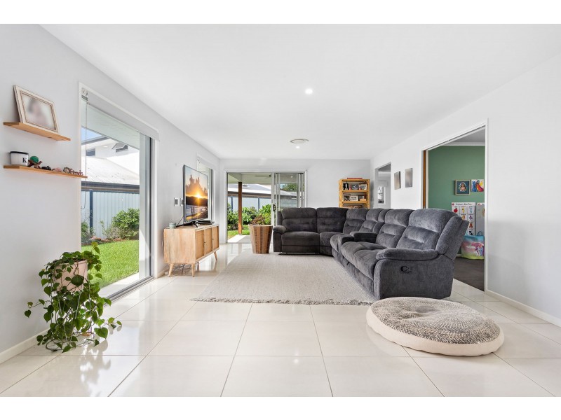 13 Georges Court, Everton Hills QLD 4053