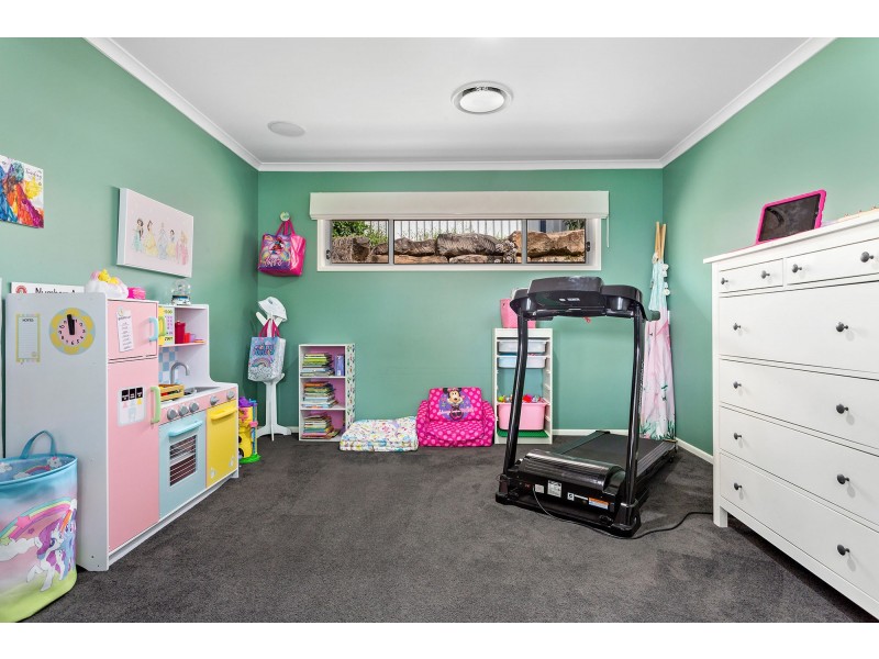 13 Georges Court, Everton Hills QLD 4053