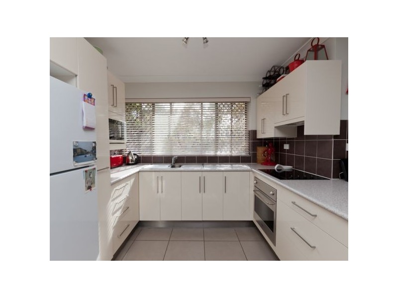 2/42 Garden Terrace, Newmarket QLD 4051