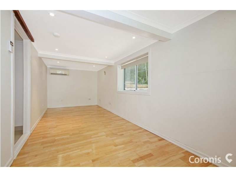 25 Dobell St, Indooroopilly QLD 4068